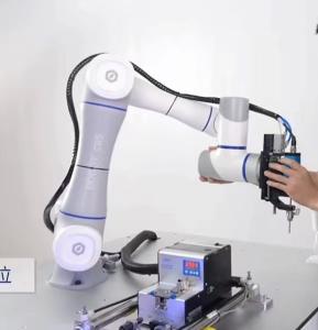 China 6 Axis Collaborative Robotic Handling Systems With 10kg Payload Reach 1300mm wholesale