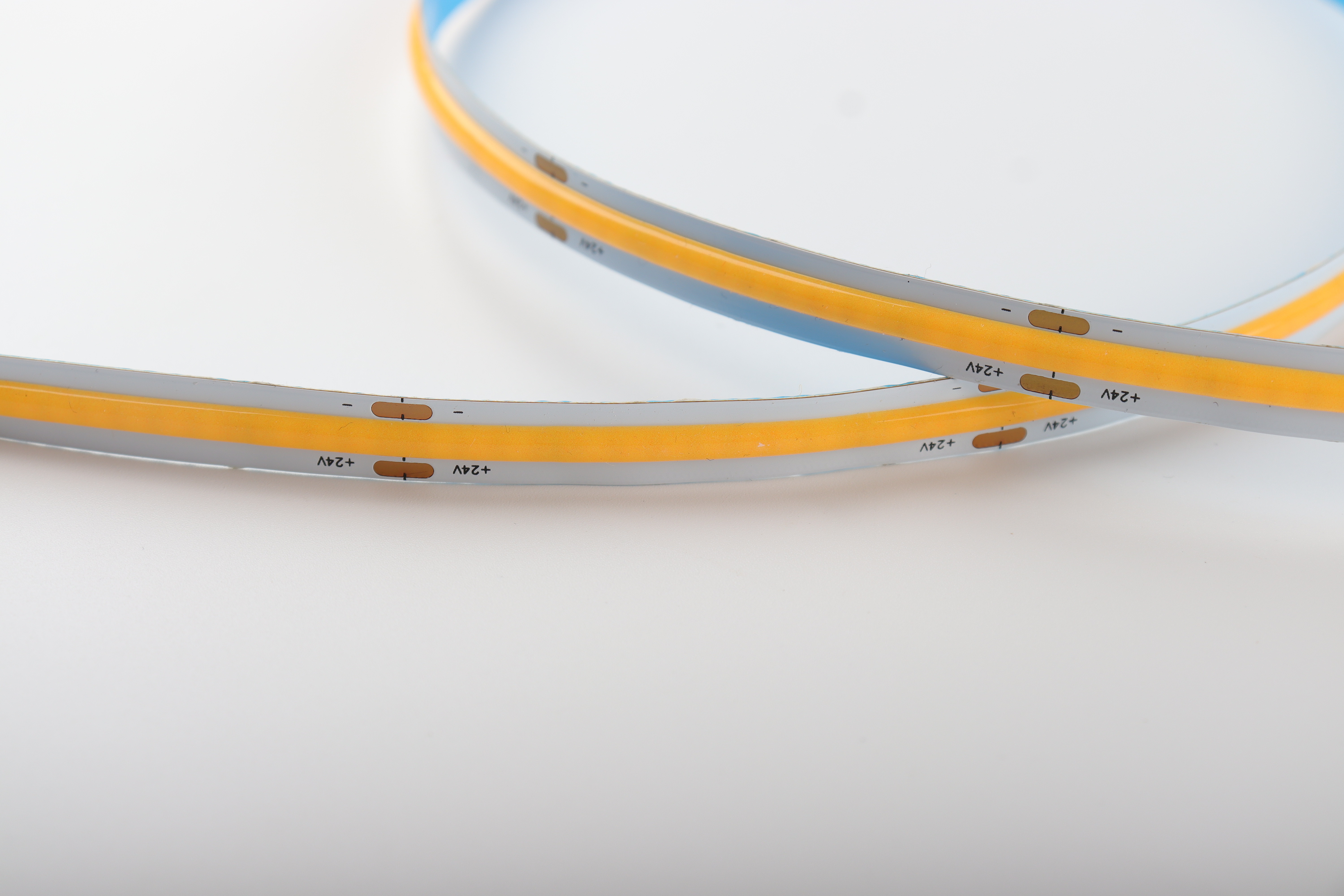 A2910 Flexible Strip Light, Back Adhesive 3M for Surface Mounting, COB LED Chip