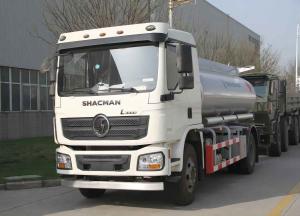 China L3000 4x2 Oil Tanker Lorry 240Hp EruoII  White SHACMAN Oil Transport Truck wholesale