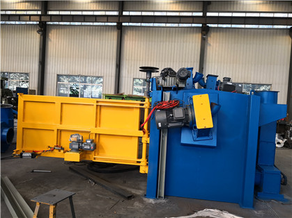 ZT015S Double Rotary Table Shot Blasting Machine For Cleaning Forgings Castings