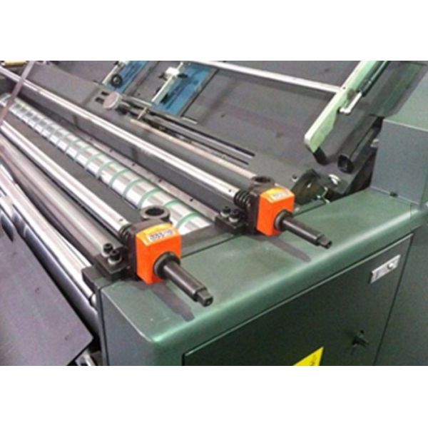 Customized Automatic Lamination Machine For Corrugated Paper Gluing Feeding Smoothly