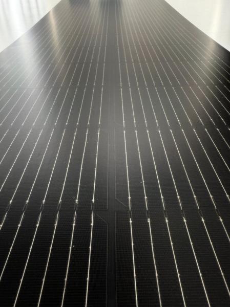 Quality Flexible Solar Panel 120 Watt 12 Volt Monocrystalline for Marine RV Cabin Van Car Semi-Flexible Bendable Mono off-Grid Charger for sale