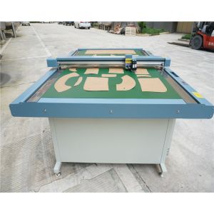 Garment Cutter Flatbed Fiberboard Cutting Machine Paper Pattern Graph Contour