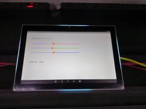China Industrial Controller LED Light Bars Wifi RJ45 POE 10 inch Android Tablet PC ads Display with Wall Mount Bracket wholesale