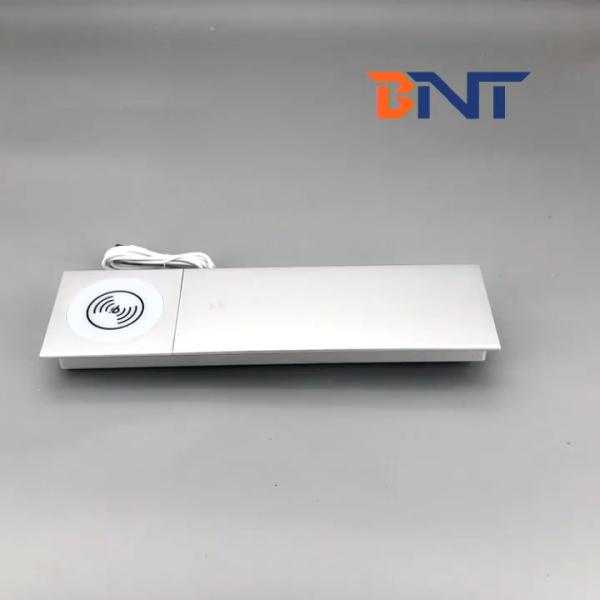 2020 new model multifunctional wireless charger slide table power socket with
