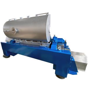 China Continuous Feeding Decanter Centrifuges GMP Separating Dehydrating Discharging wholesale