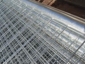 China hot dipped galvanized temporary fence for sale wholesale