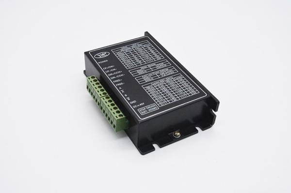 Quality Performance Stepper Motor Driver with Gray and White Design for 12-36V DC Input for sale