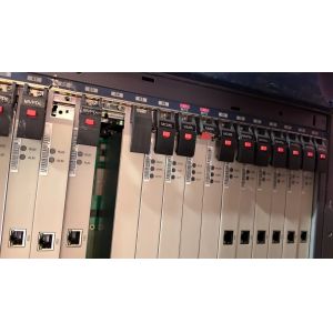 KRC 161 428/1 Radio 2217 B7 Ericsson Remote Radio Unit 500pcs In Stock