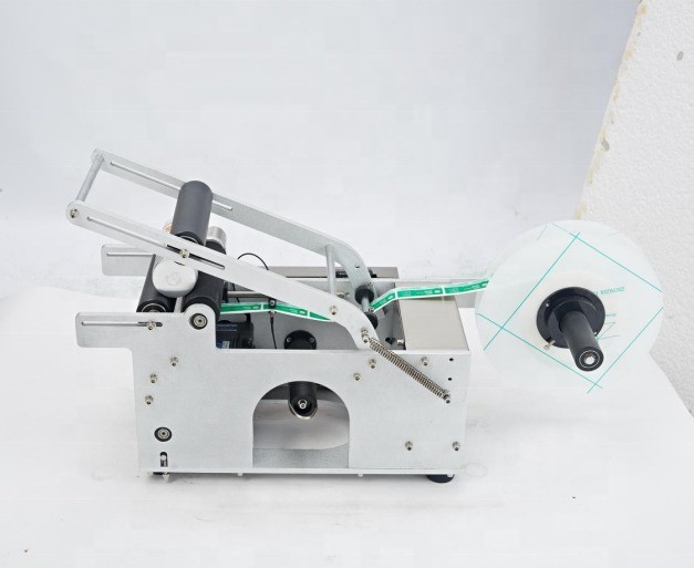 Digital Plastic Round Bottle Labeling Machine Easy Operation Semi Automatic