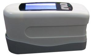 China Large Memory Digital Gloss Meter GM60 60 Degree With Measurement Spot 9 X 15mm wholesale