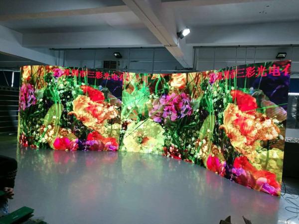 Quality High Refresh Rate 3.91mm Curved LED Display Screen Seamless Splicing for sale