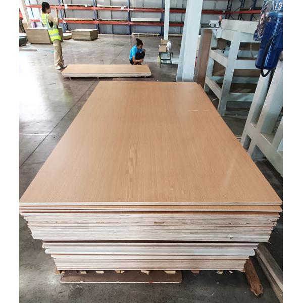 Wood Fiber High Grade E0 E1 1220*2440*18mm MDF Board For Furniture