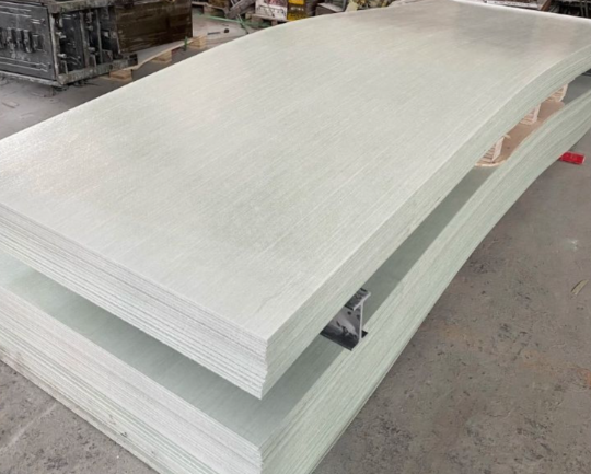Anti Corrosion Flat White FRP Sheet Good Impact Resistance Easy To Process