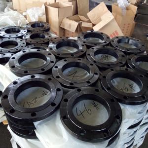 China Asme B 16.5 Carbon Steel Flanges Welding Connections Heat Treatment Process wholesale