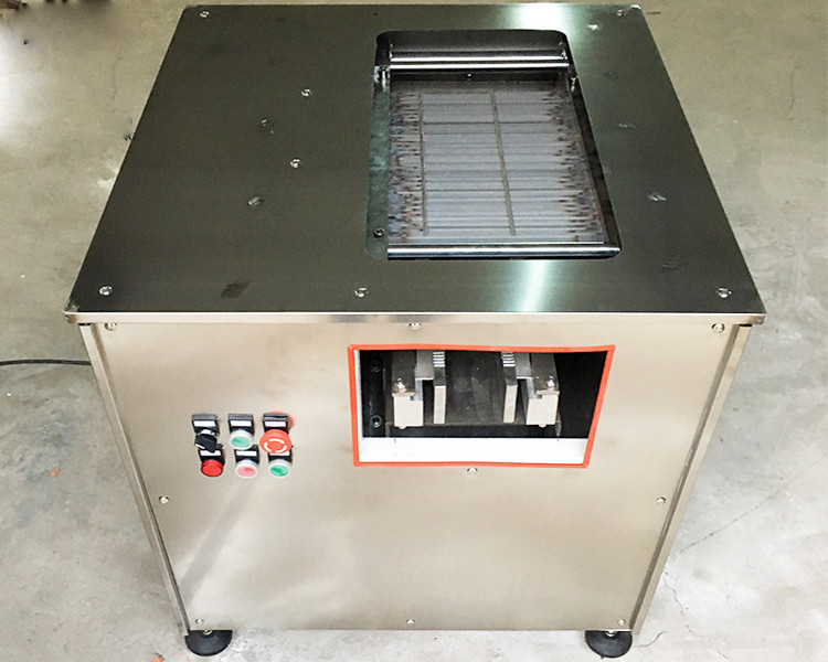 Diagonal Automatic Fish Cutting Machine Carp Salmon Slicing Fish Deboning