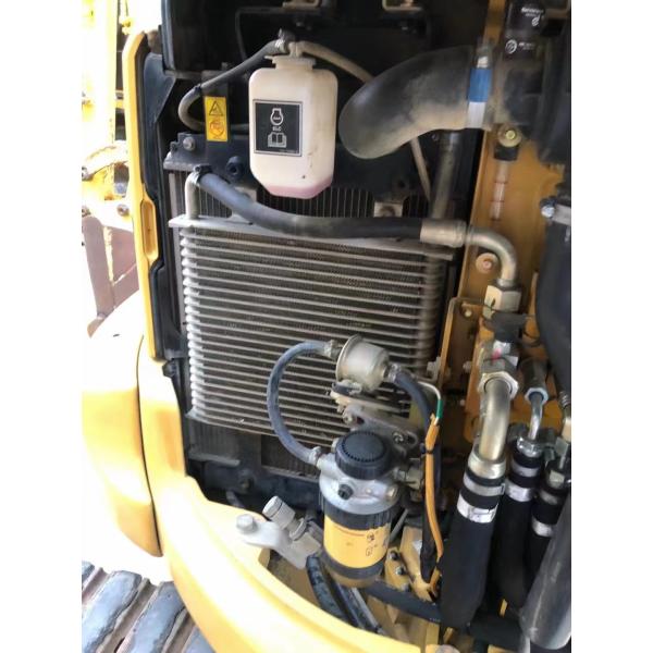 Used Cat Excavator 303C Compact Size and Responsive Controls for Easy Navigation