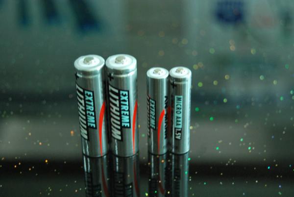 Quality AA2900mAh 1.5V Primary Lithium Battery LiFeS2 Cylindrical Lithium Batteries for sale