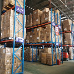 China Steel Powder Coating Industrial Pallet Racks Storage Material Racks wholesale