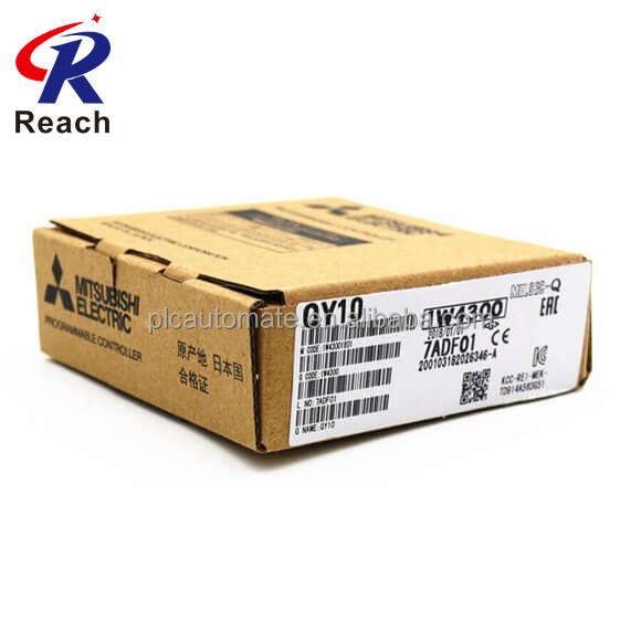QY10 PLC Q Series Output module; 240V AC/24V DC; 2A;16 relay outputs; screw