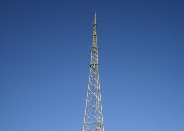 Quality Durable TV Antenna Tower 70m Height With 4.8S / 6.8S / 8.8S Connecting Bolts for sale