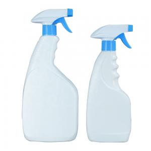 China Cleanser Detergent Plastic PE Spray Bottle With Nozzle 950ml 500ml wholesale