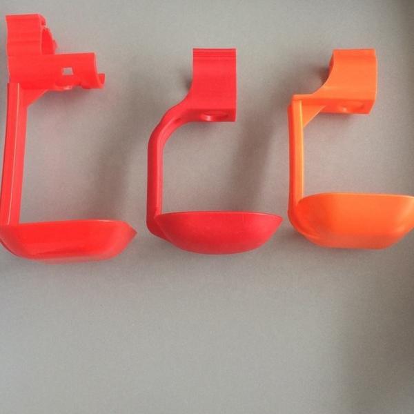 Quality Customizable Poultry Feeder Drinker for Chick Feeding for sale