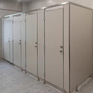 China 1510 X 2440mm Commercial Restroom Partitions Phenolic Compact Laminate wholesale