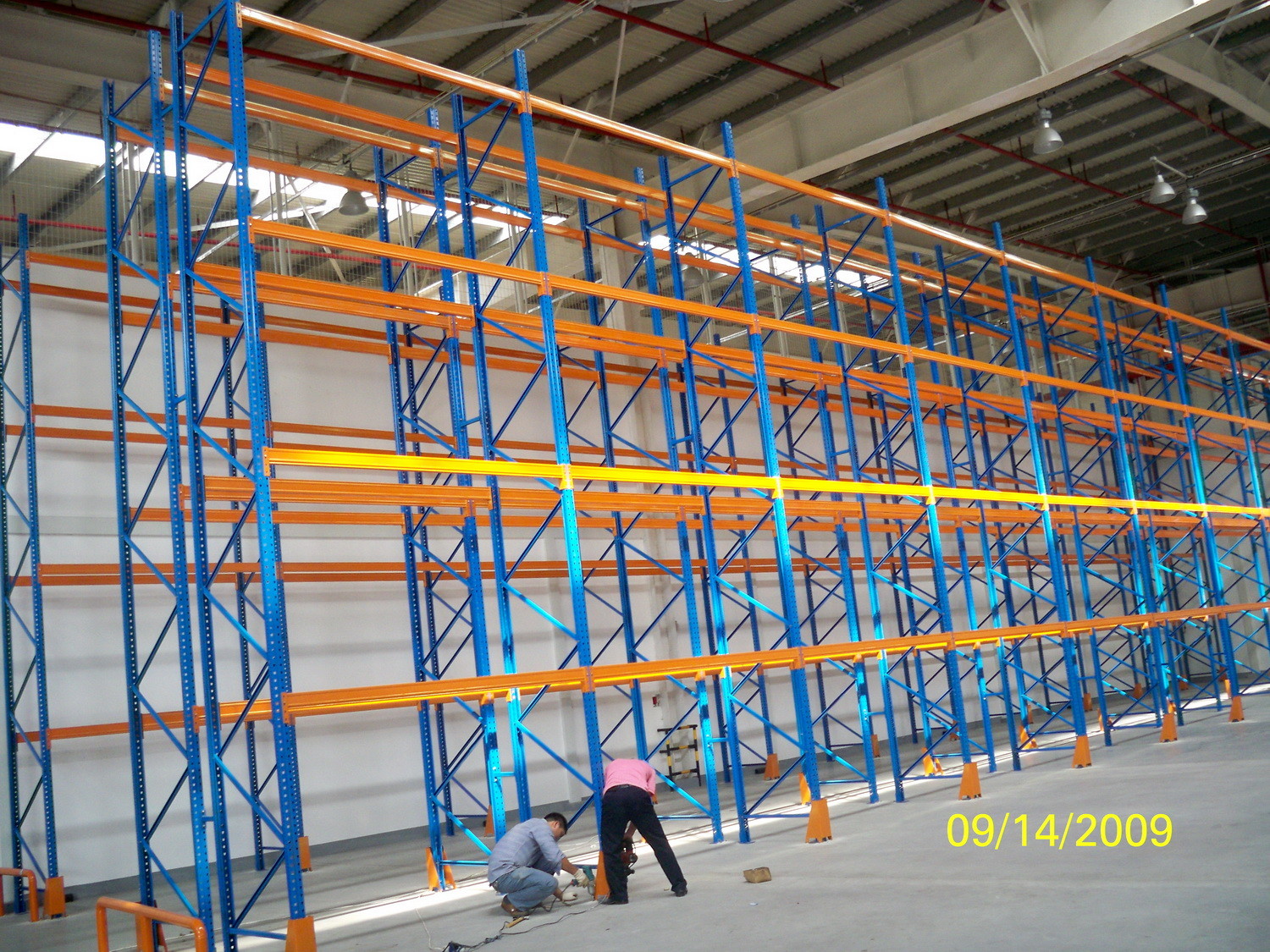 Blue and Orange Adjustable Pallet Racking