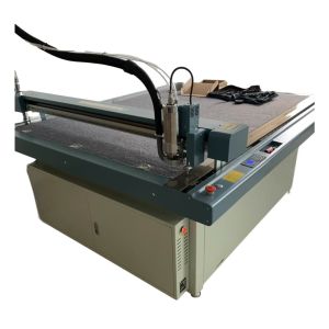 China Upgrade Your Handbags Production Line with 1500*900mm Template Cutting Machine wholesale