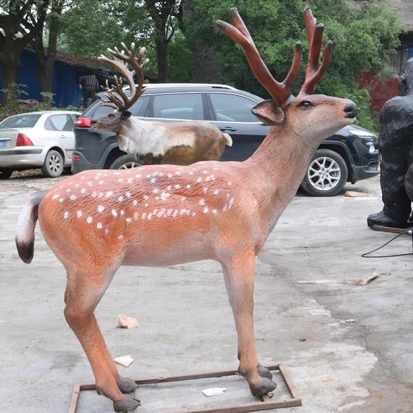 110V 220V Realistic Animal Statues With Movement / Sound Customization