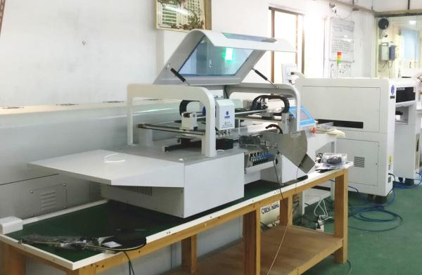 Quality CHMT510 LED Pick And Place Machine , 4 Heads 8 Feeders 1.2m LED Strip Small SMT Machine for sale