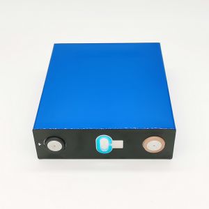 China Rechargable Lithium Phosphate Battery Cell , Solar Lithium Lifepo4 Cells wholesale