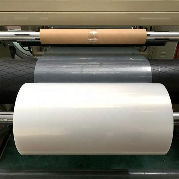 Wrapping PE Stretch Film Plastic Packaging Roll LLDPE Customized Moisture Proof