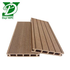 Waterproof Wood Composite Decking for Pools and Gardens