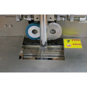 high accuracy Full automatic chewing gum packaging machine with counting