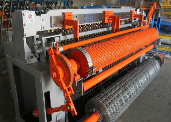 Quality Automatic Welded Wire Mesh Machine , Weld Mesh Making Machine In Rolls for sale