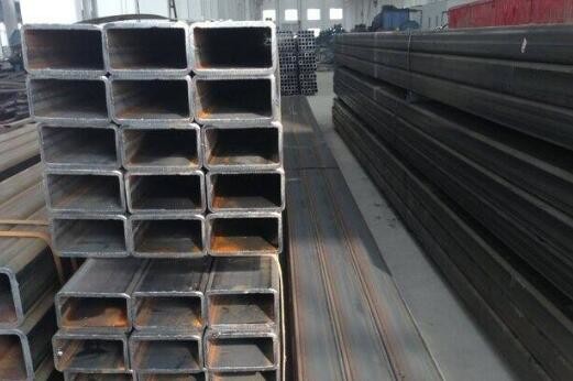 Quality ERW Welded Black Square Rectangular Tube 20x20 ASTM A500 Seamless for sale