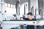 Plastics Injection Molding Robots 5 Axis Servo Driven Robots