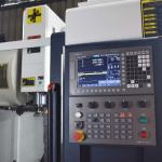 900mm X Axis VMC Vertical CNC Machining Center 1.8KW / 2.5KW 1500x420mm Work