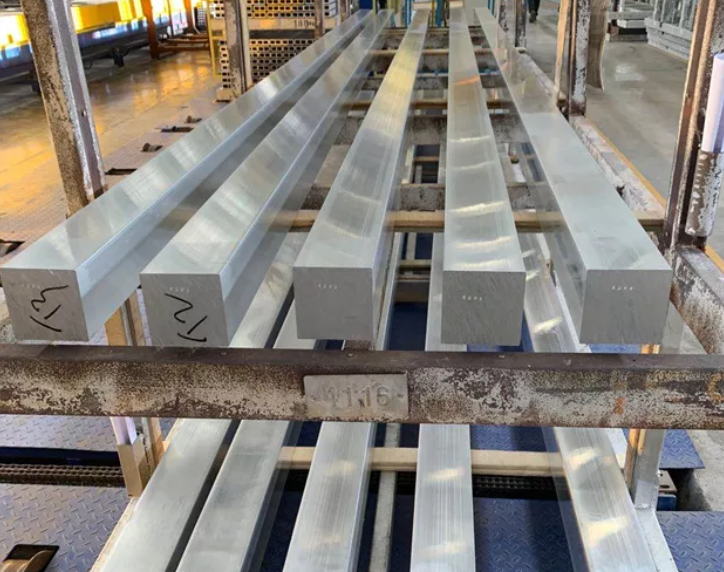 3003 10mm Square Aluminium Bar Corrosion Resistant Finish Cutting