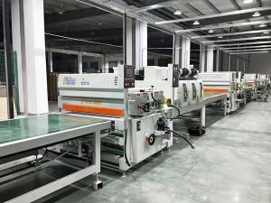 China 380v PLC Automatic Lamination UV Roller Coating Machine High Precision wholesale