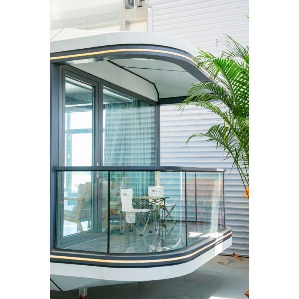 Fully Equipped Luxury Prefabricated Mobile Homes Family Residences Mobile Spacecraft