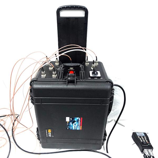 Quality 1.2G/5.8G 2-in-1 Signal Reapter Vehicle-mounted Case For Anti Drone for sale