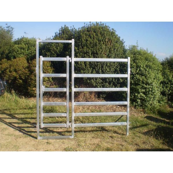 Hot Dipped Galvanized Pipe Full Welded Silver Painted AS/NZS standard 1.8mx2.1m width Livestock Panels