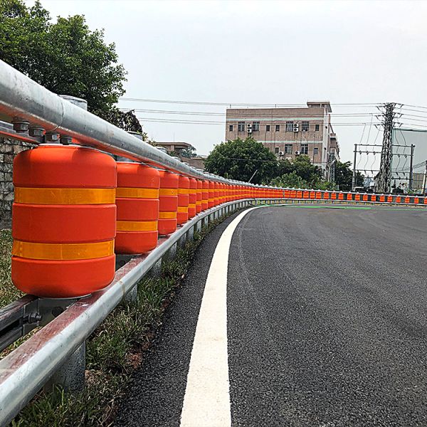 110KM Yellow PU Foam Rotating Guardrail Anti Collision