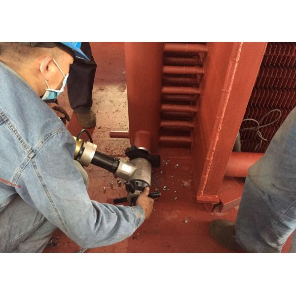 Customized Small Size Pneumatic Pipe Beveling Machine High Efficiency