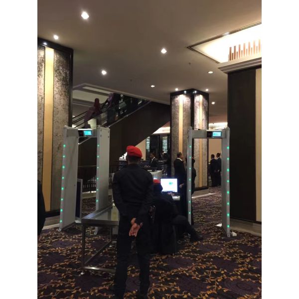 Multi Zone Full Body Scanner Metal Detector Walk Through For Security , Highest Sensitivity