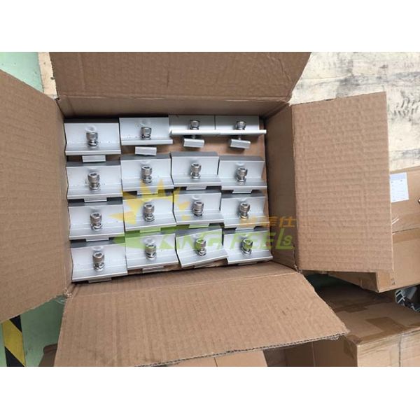 Fast Installation Solar Panel Ground Mounting System All Aluminum Style