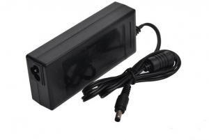 China 24 volt 4Amp Ac Dc Portable Power Adapter For Laptop , 2 Years Warranty wholesale